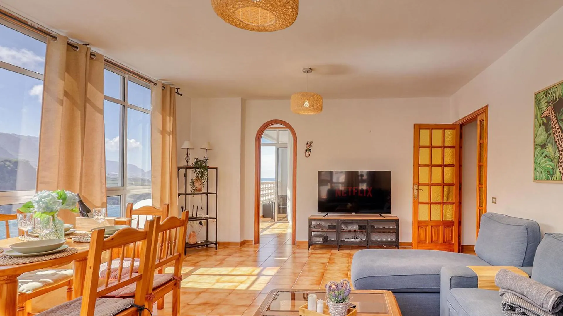 Bright Apartment With Ocean View & 50 M From The Beach Icod De Los Vinos